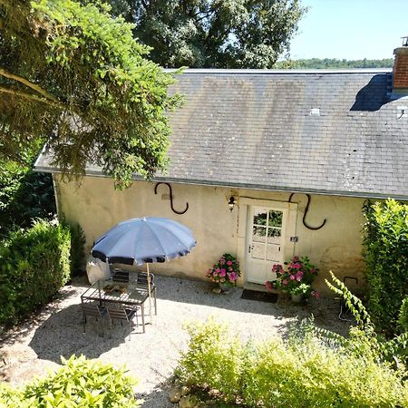 Charming Cottage In Chateau Les Roches Gardens Mont-Saint-Jean  Dış mekan fotoğraf