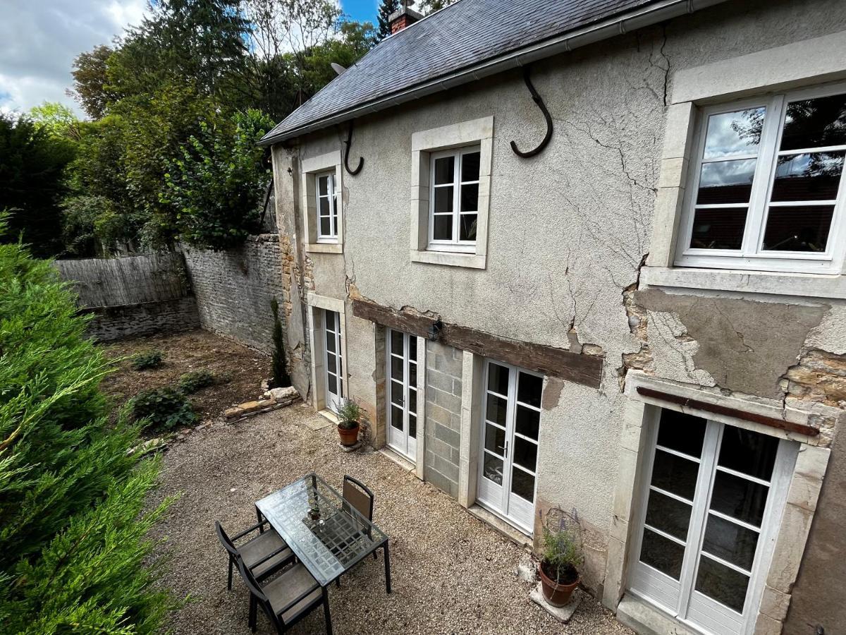 Charming Cottage In Chateau Les Roches Gardens Mont-Saint-Jean  Dış mekan fotoğraf